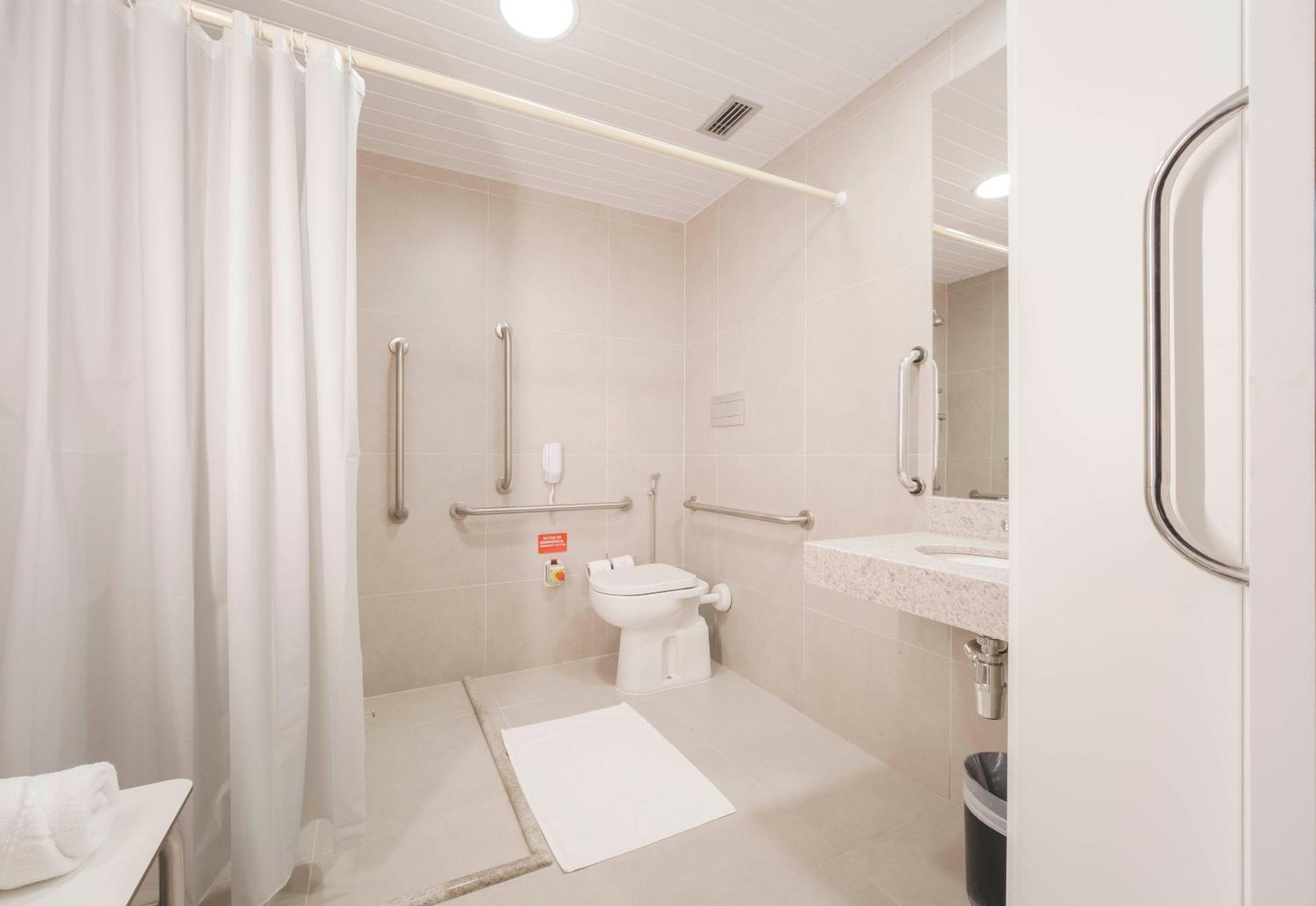 Ibis Budget Farroupilha Eksteriør billede
