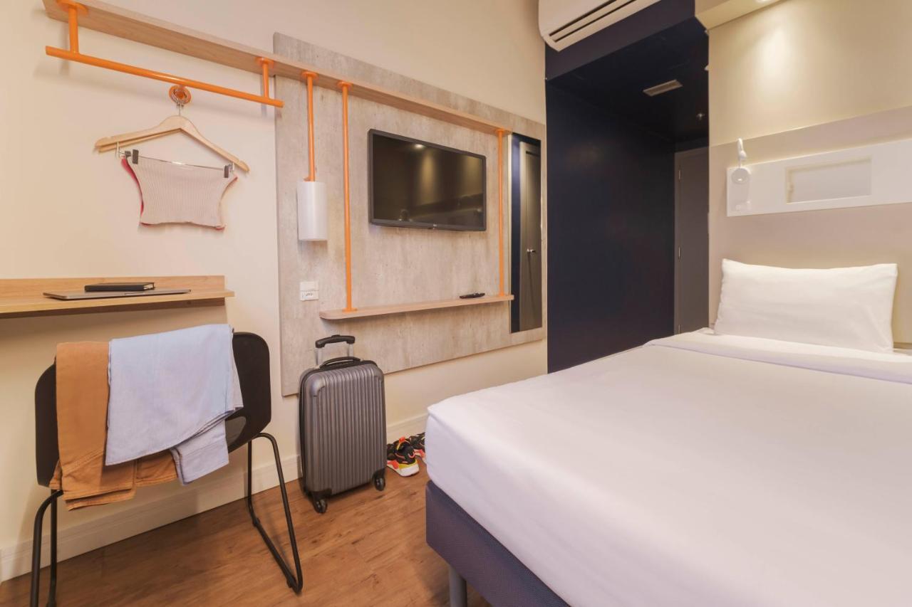 Ibis Budget Farroupilha Eksteriør billede